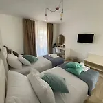 St. Nicholas Rooms